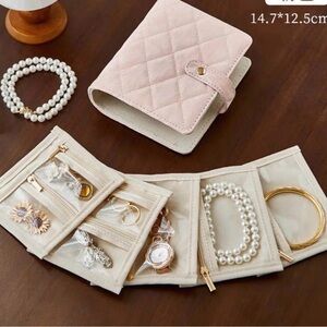 Elegant Pink Jewelry Organizer